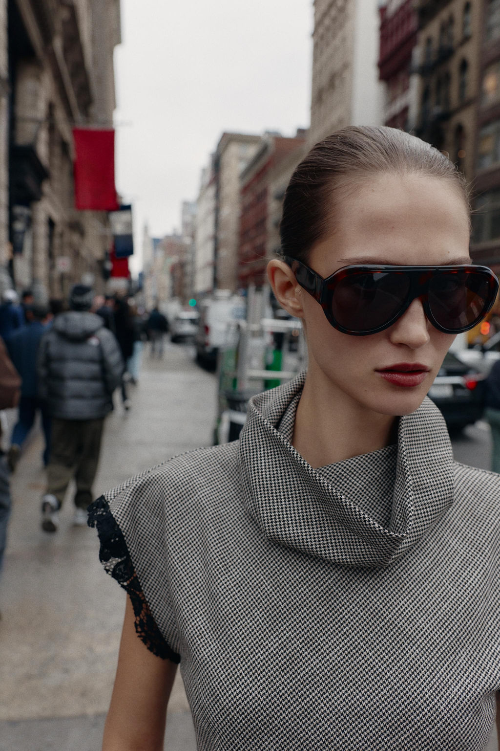 HOUNDSTOOTH LACE TOP