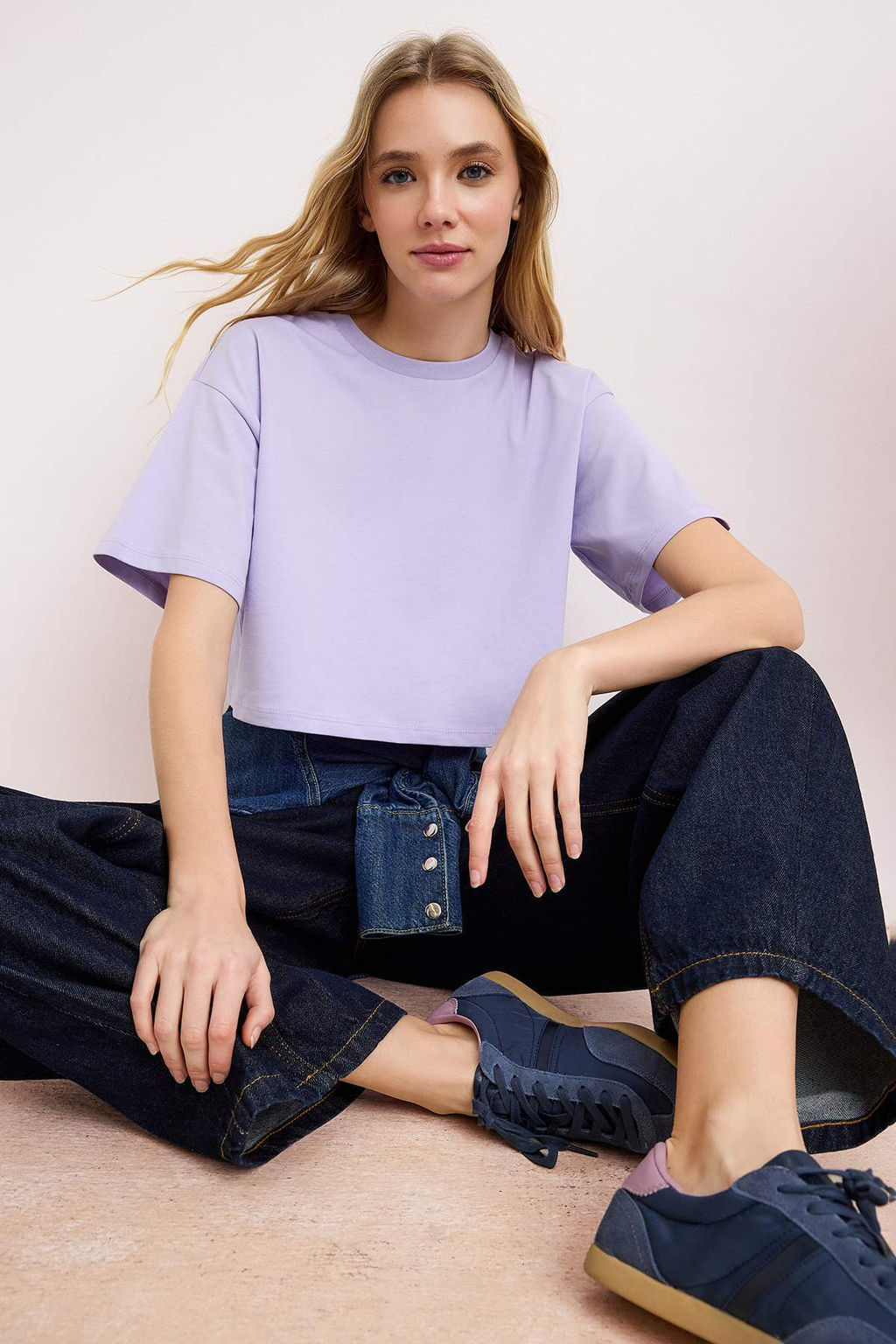 TRENDYOLMILLA Beyaz %100 Pamuk Premium Crop Bisiklet Yaka Orme T-Shirt TWOSS23TS00038  фото 41
