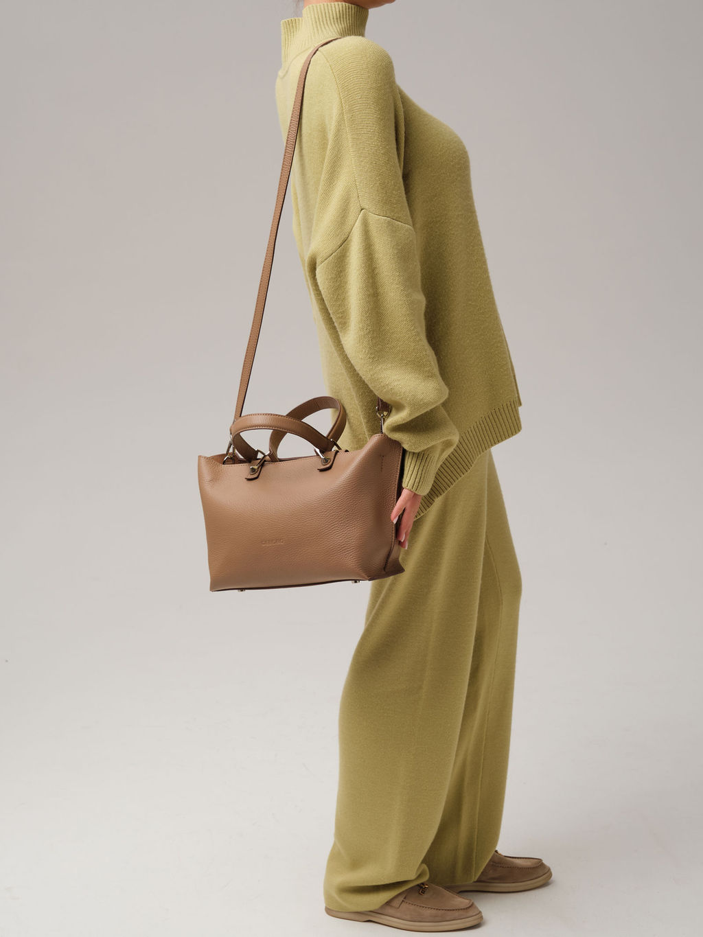 Сумка Deboro 31166 коричневый капучино