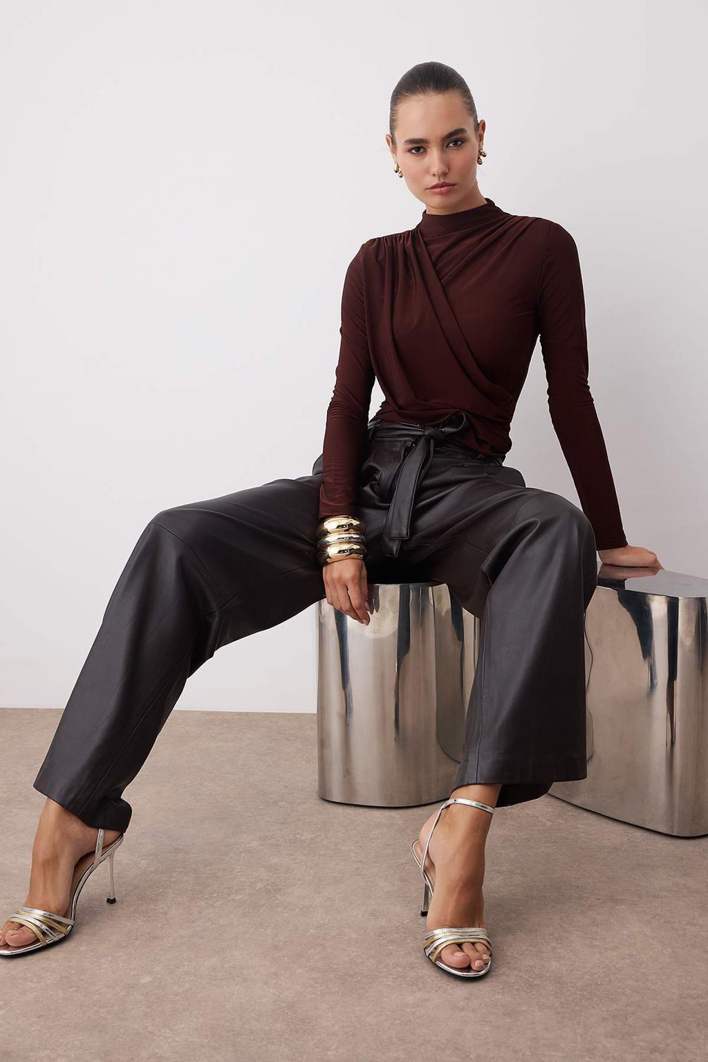 Kahverengi Buzgulu Vatka Detayl? Orme Party Bluz TPRAW26BZ00020 - Trendyolmilla фото 2