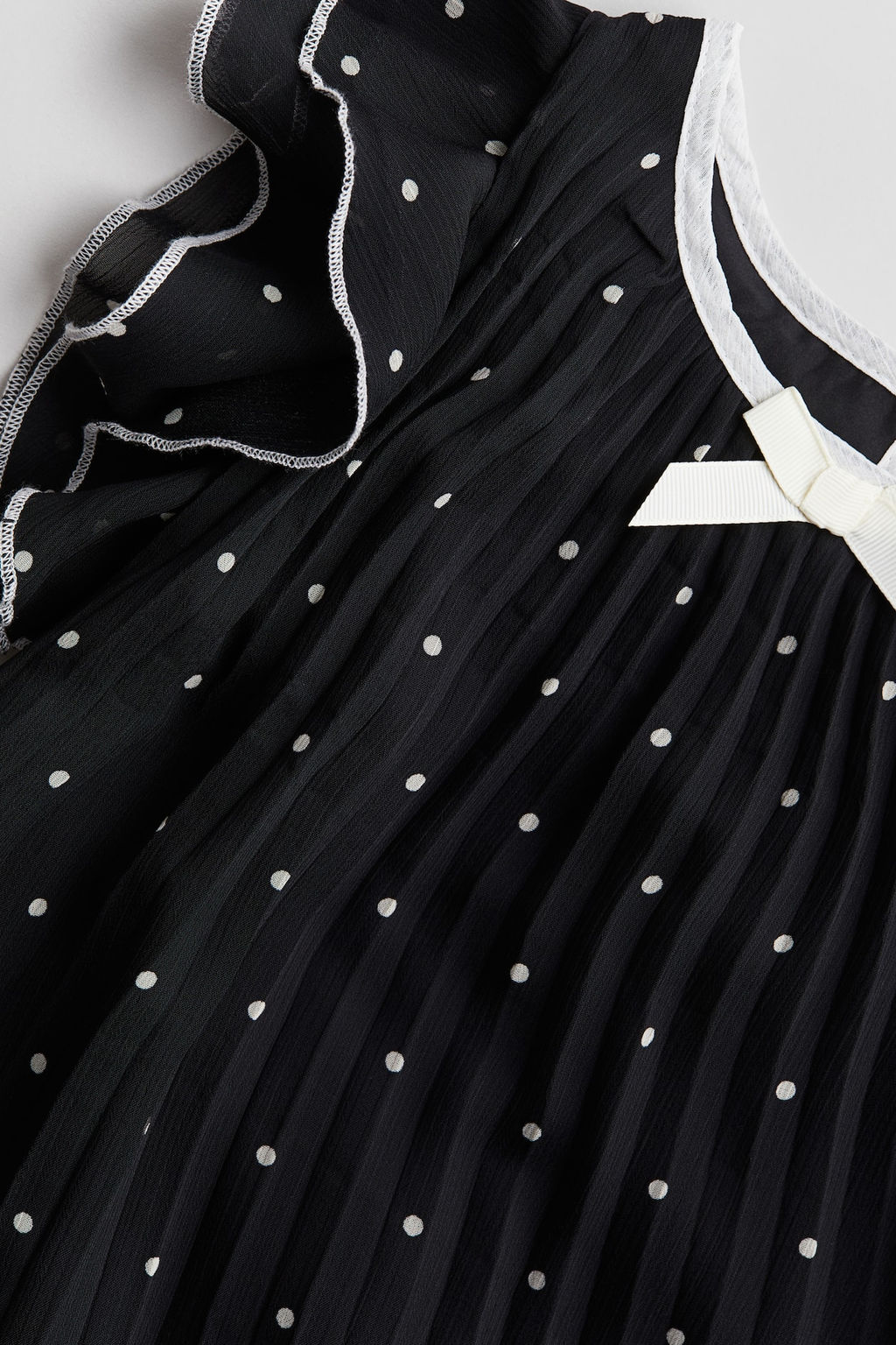 Vestido plisado de corte evase - H&m фото 5