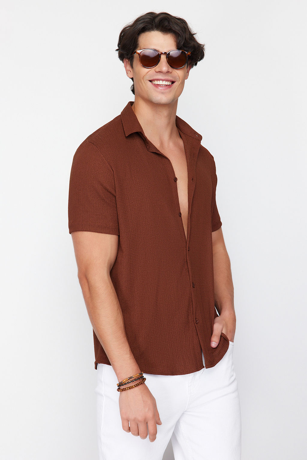 TRENDYOL MAN Haki Regular Fit K?sa Kol Yazl?k Dokulu Burumcuk Orme Gomlek TMNSS23GO00055 - Trendyolmilla фото 2