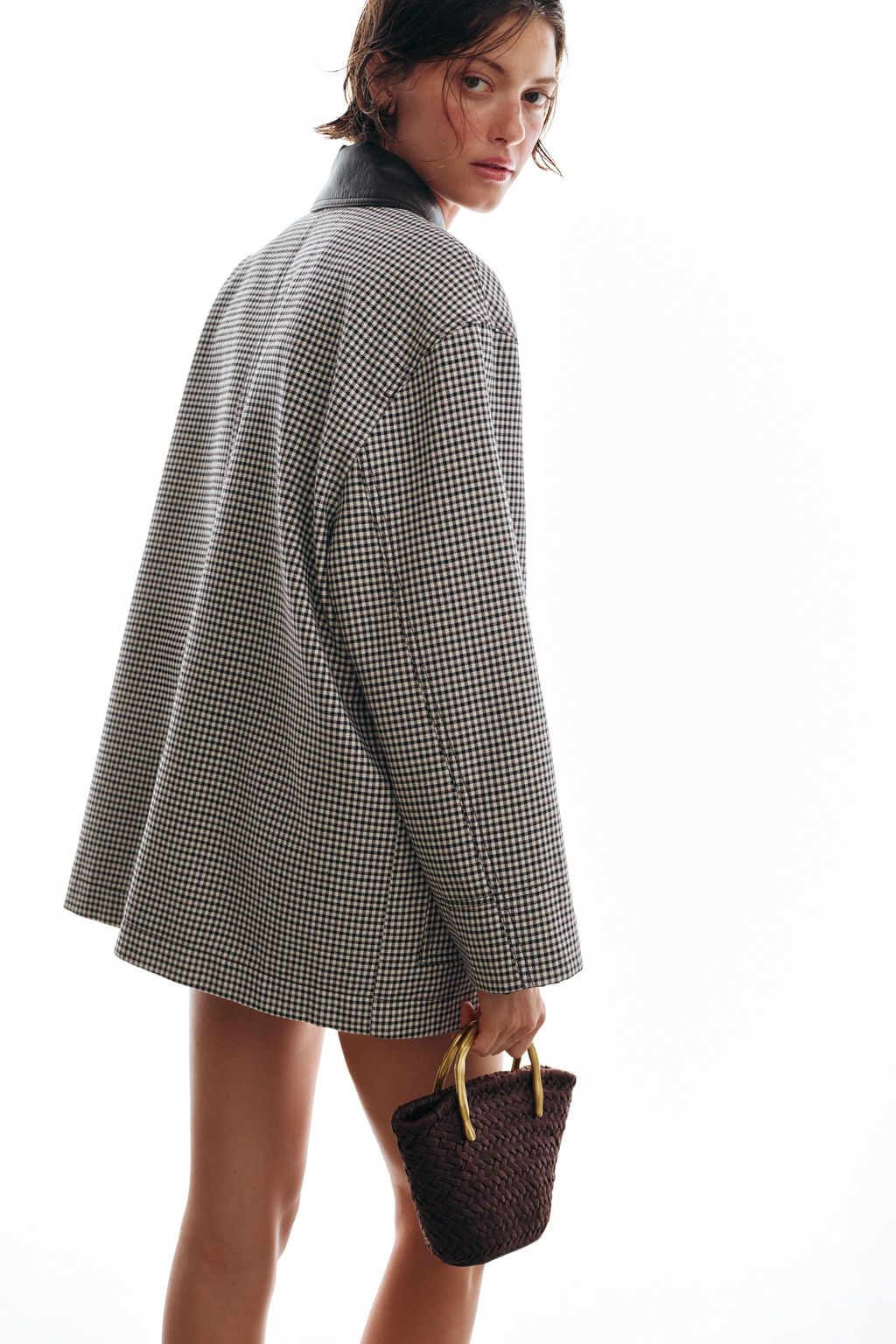 MINI CAPAZO DETALLE ASA MET?LICA / Chocolate