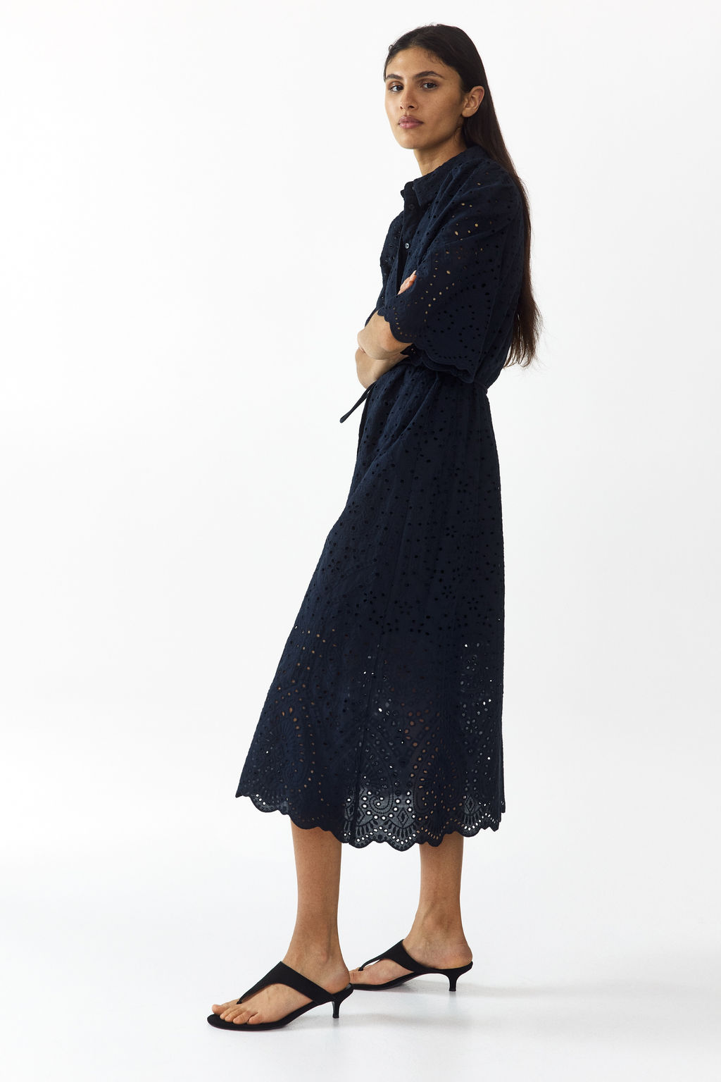 Vestido camisero de algod?n con bordado ingl?s - H&m фото 3
