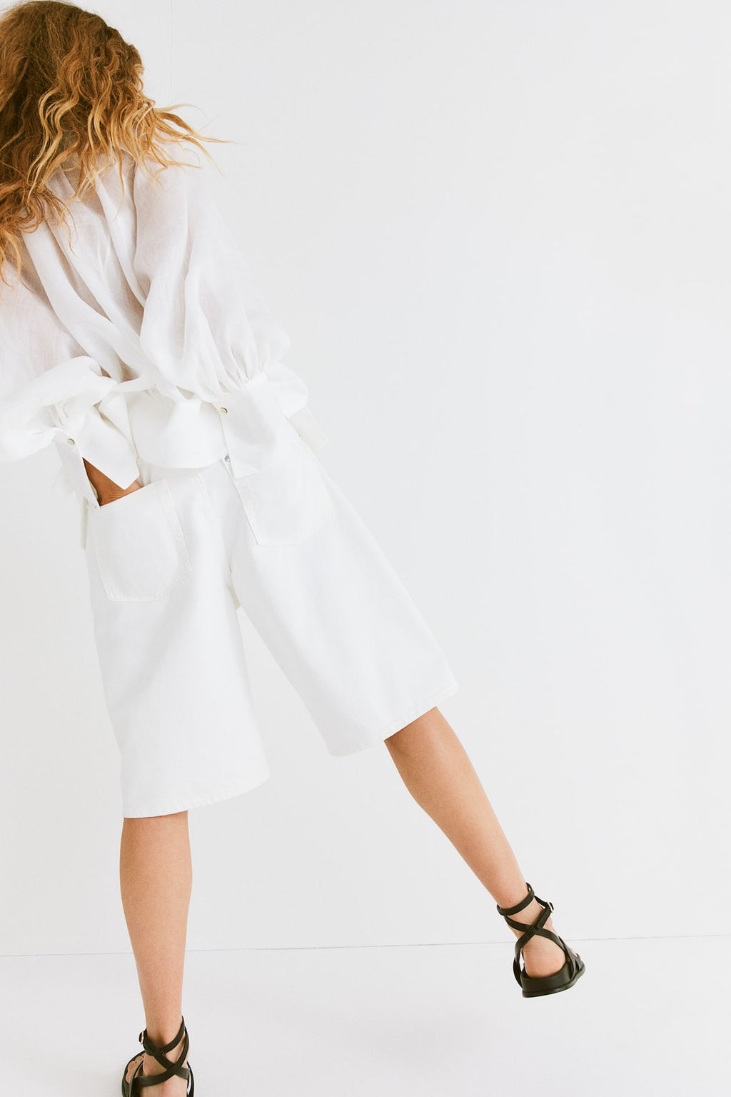 Blusa con mangas globo - H&m фото 6