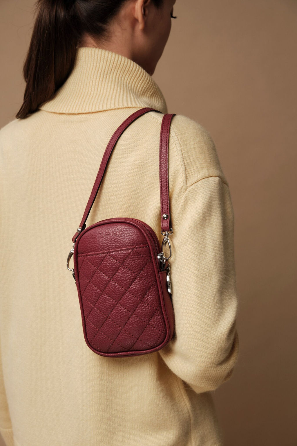 Сумка кожаная Azaro 30832 вишневое каберне