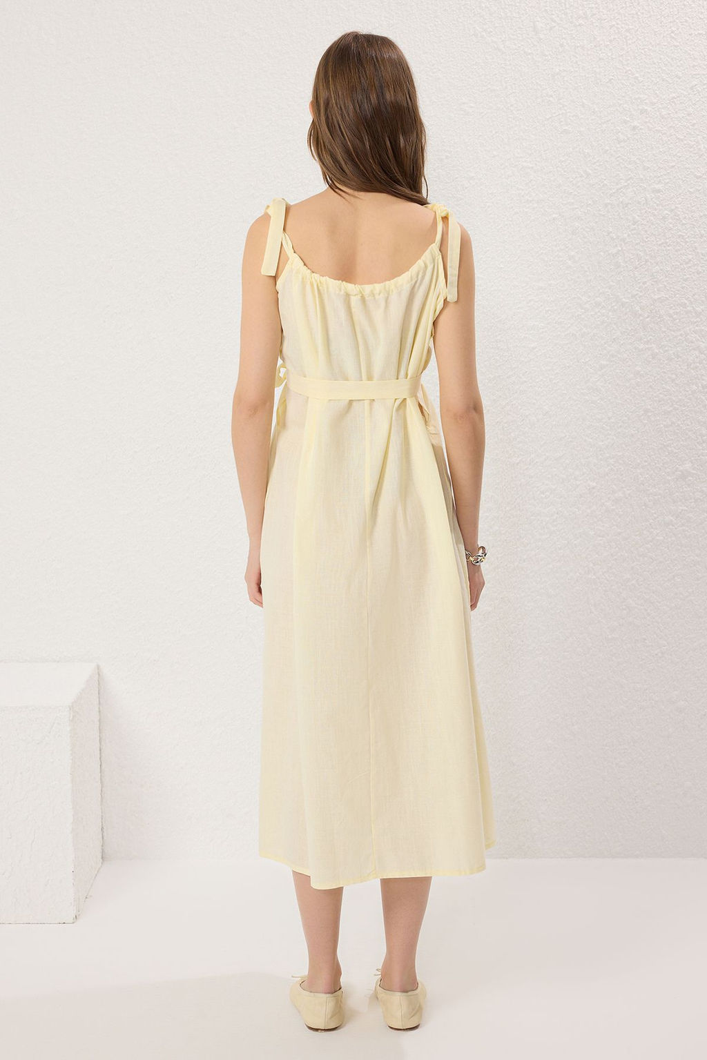 Sar? Hamile/Emzirmeye Uygun Ask?l? Belden Baglamal? Midi Elbise TBBSS25AH00182 - Trendyolmilla фото 4