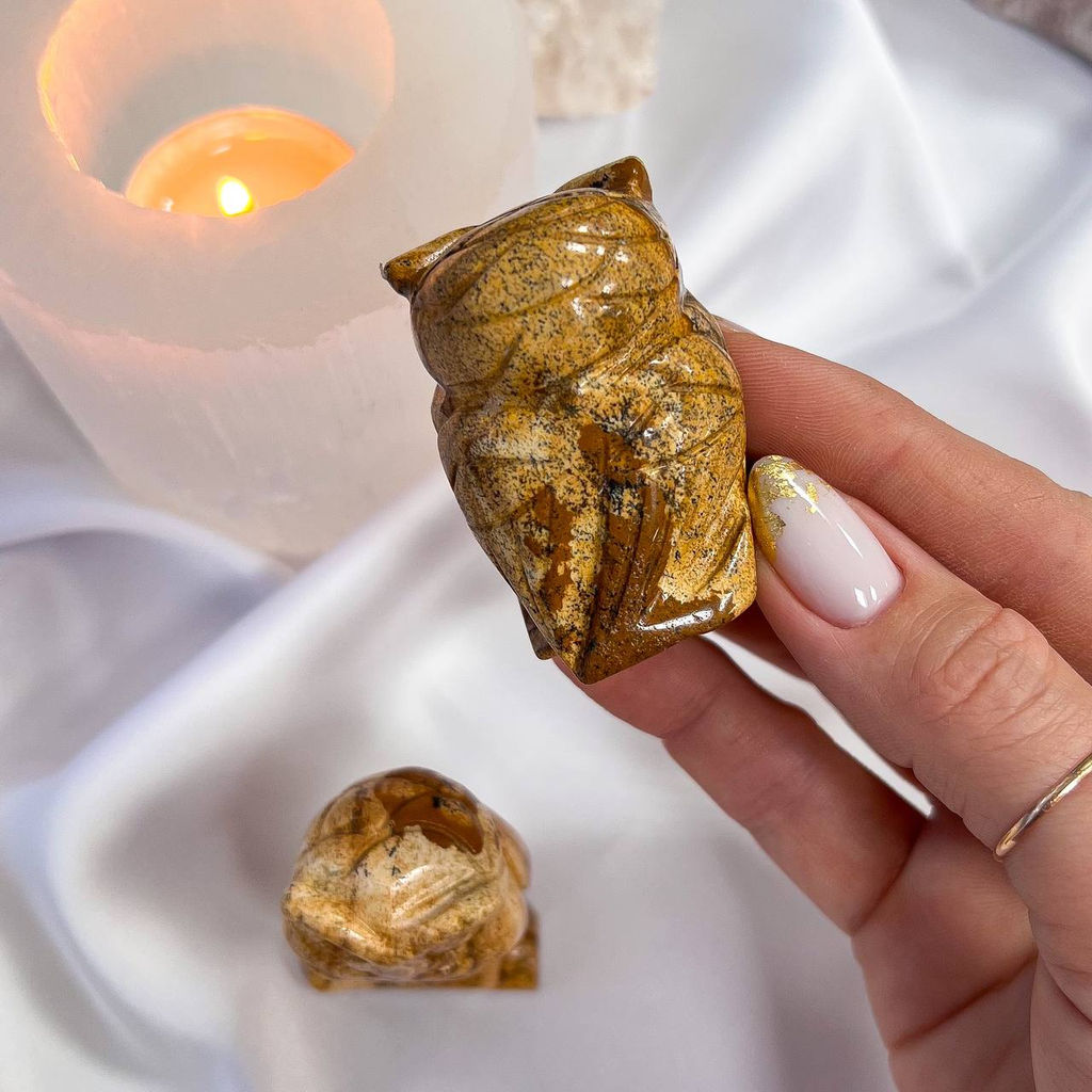 Фигурка резная "Сова" из песочной Яшмы