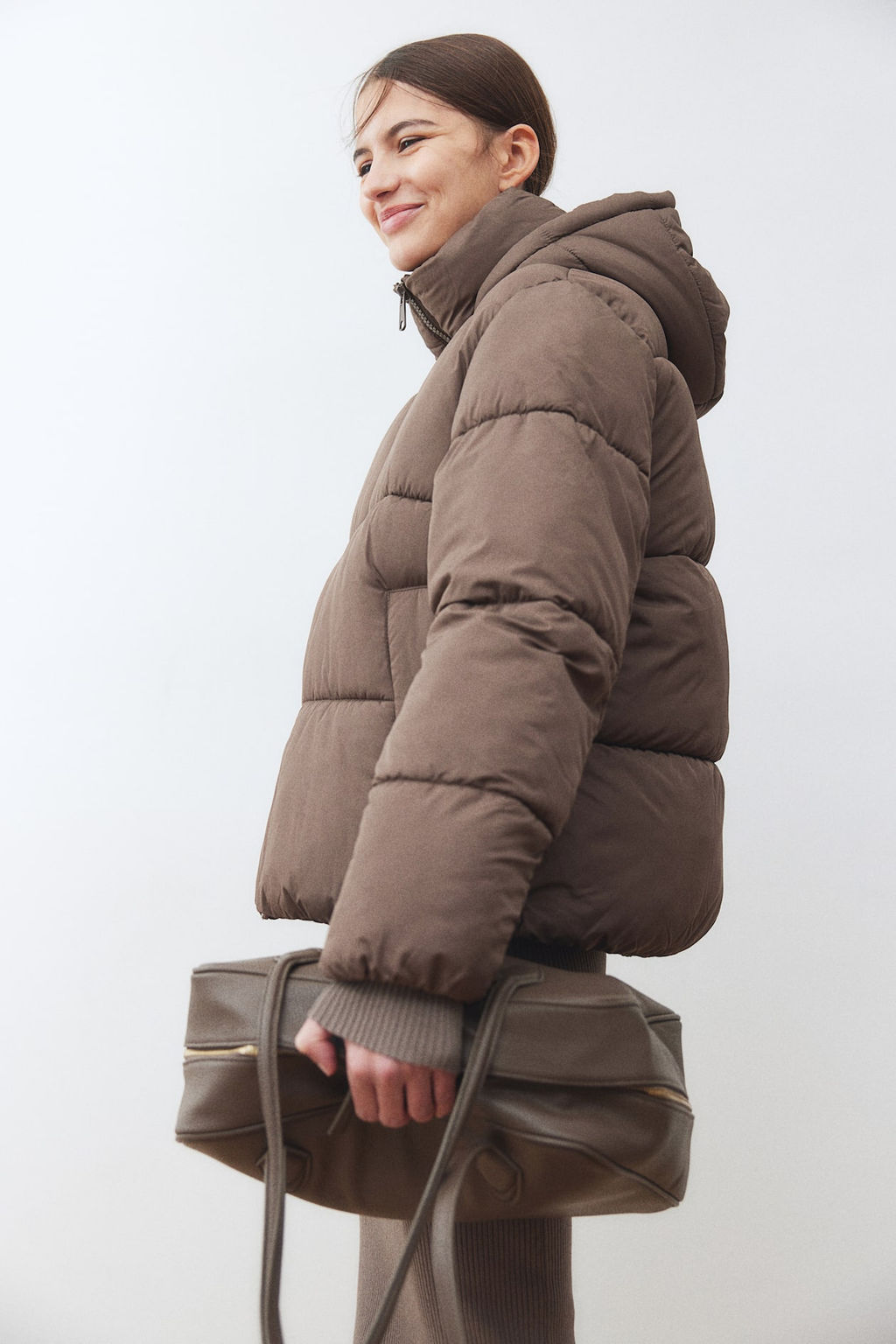 Chaqueta puffy con capucha - H&m фото 3
