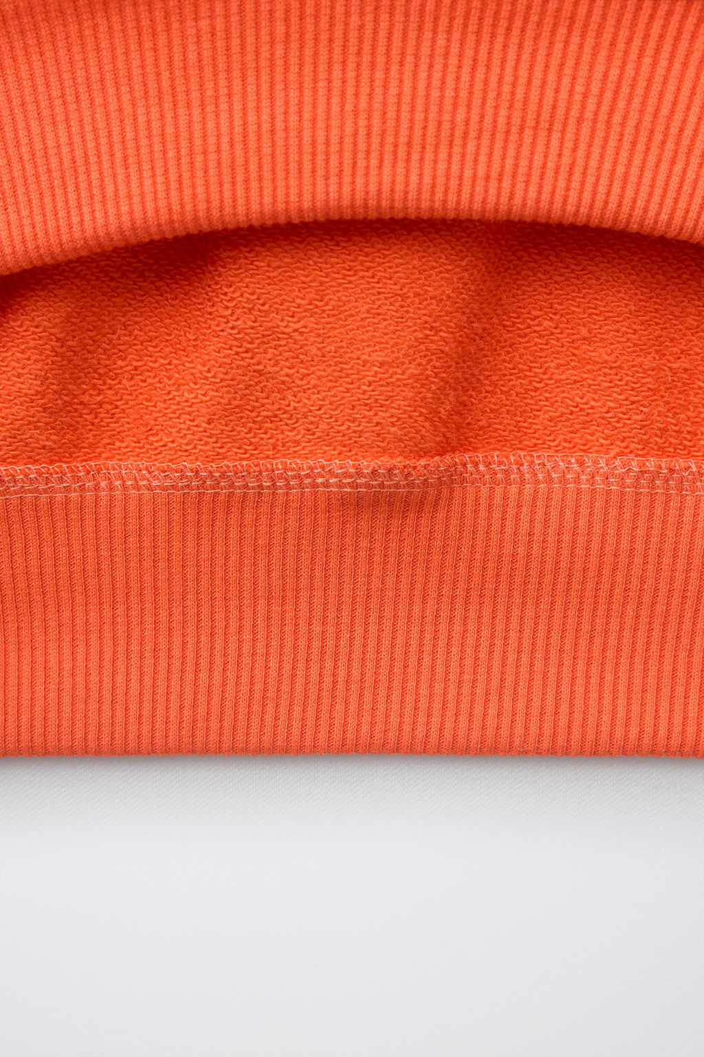 SUDADERA TEXTO BORDADO / Coral rojo - Zara фото 5