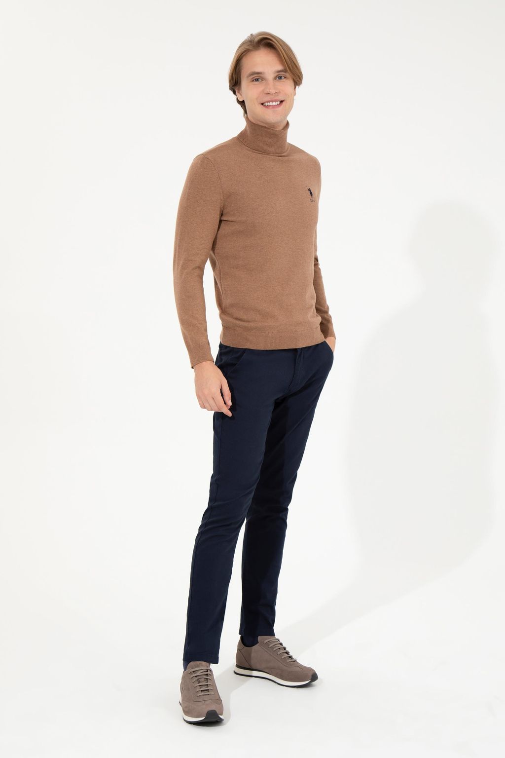 U. S. Polo Assn Мужской базовый свитер светло-коричневого меланжевого цвета - U.s. polo assn фото 4