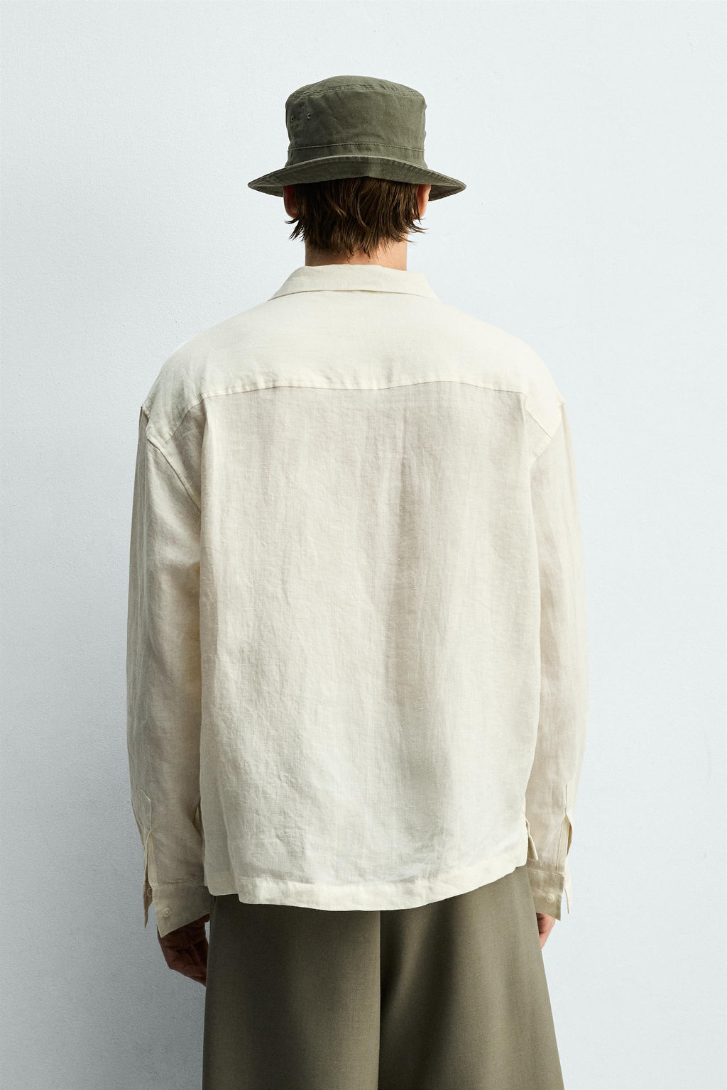 CAMISA RELAXED FIT 100% LINO PLIEGUES / Crudo - Zara фото 3