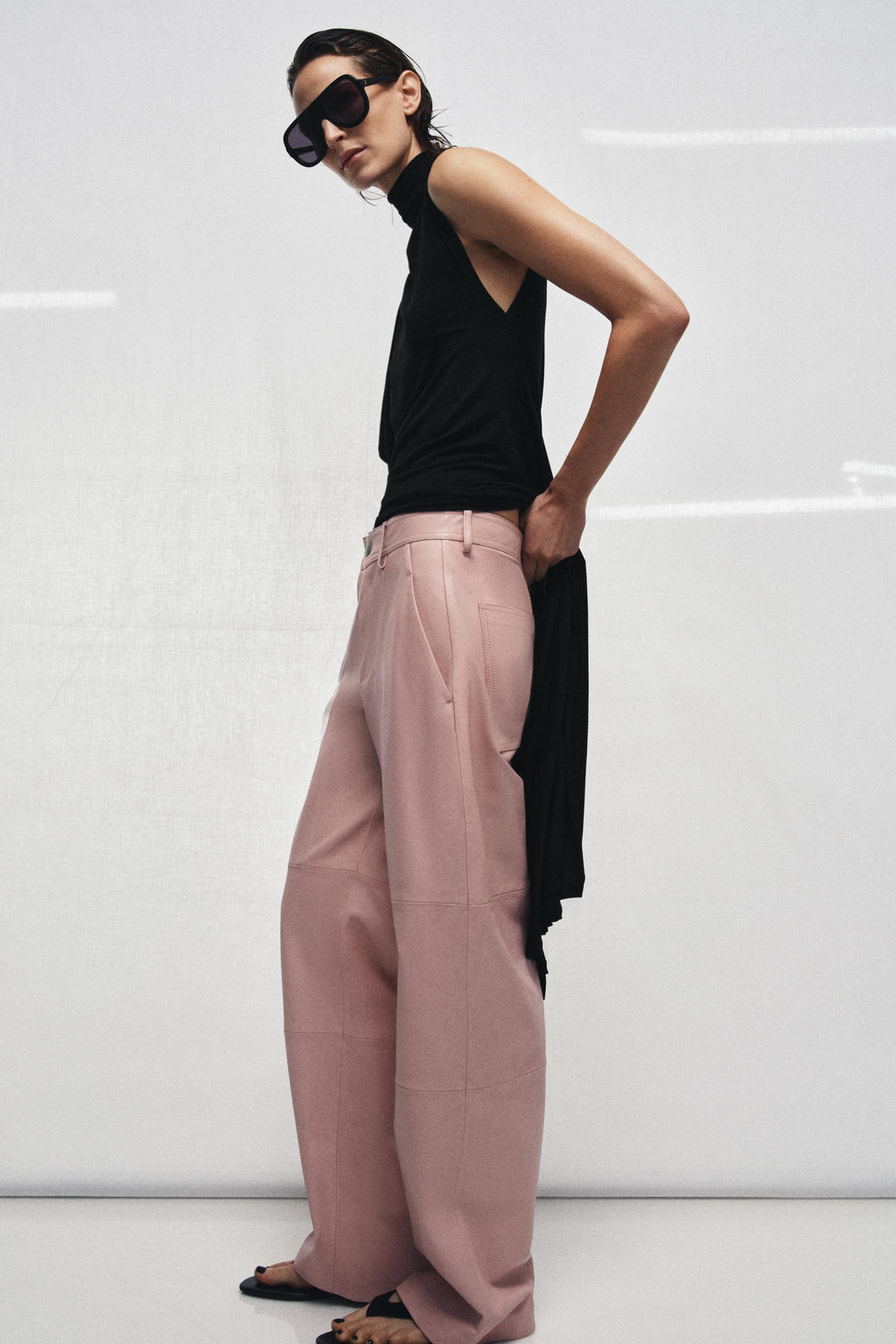 PANTAL?N PIEL 100% ZW COLLECTION LIMITED EDITION / Rosa - Zara фото 11