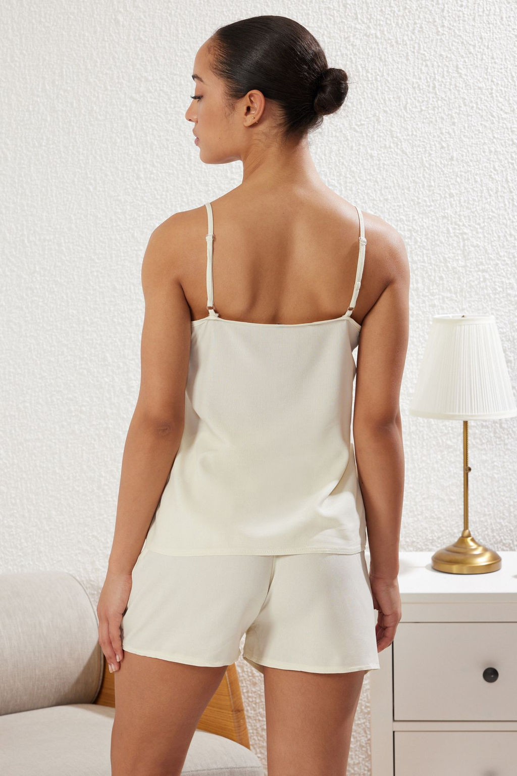 Trendyolmilla Lacivert Slogan Nak?sl? Ip Ask?l? Viskon Sortlu Dokuma Pijama Tak?m? THMSS25PT00052 фото 10