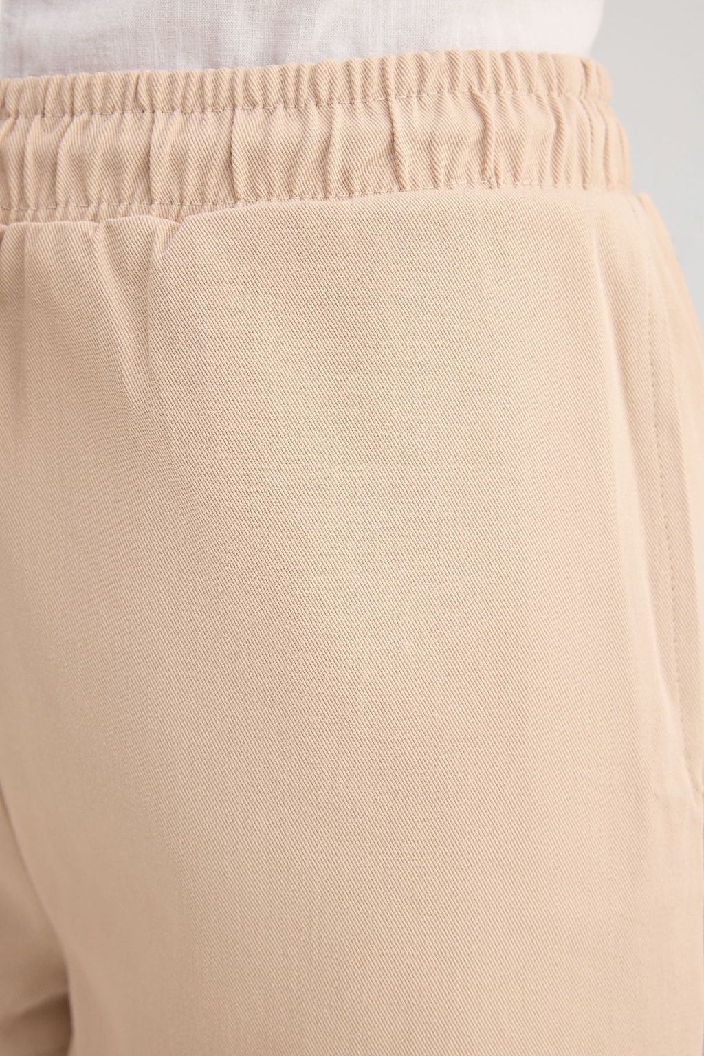 Trendyolmilla Haki %100 Pamuk Gabardin City Boy Bagc?kl? Sort & Bermuda TWOSS25SR00212 фото 11