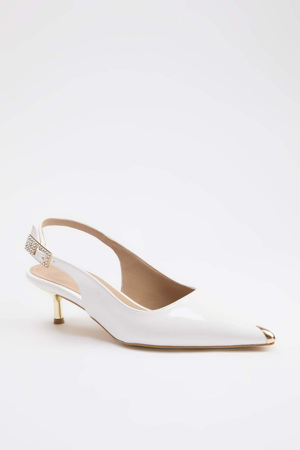 Beyaz Alt?n Galvaniz Detayl? 5 cm Kad?n Klasik Topuklu Ayakkab? TAKSS26TO00074