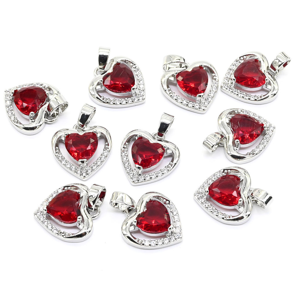 Подвеска Сердечко 13*14мм с цирконом цв.красный, серебристая Радуга камня