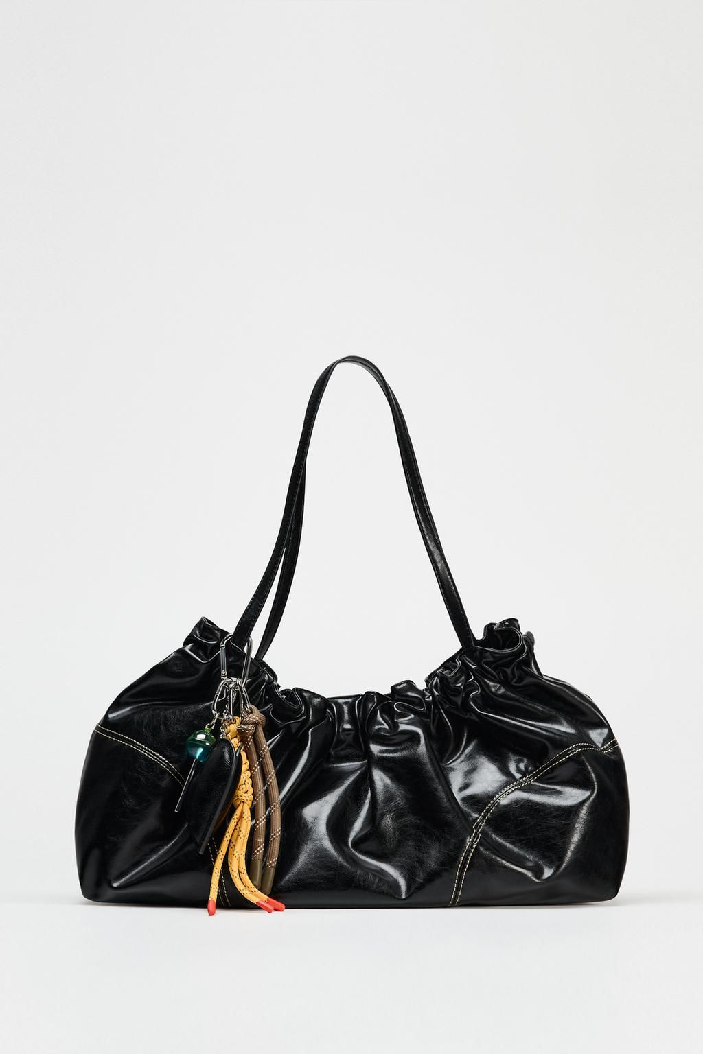 GATHERED TOTE BAG WITH CHARMS - Zara фото 2