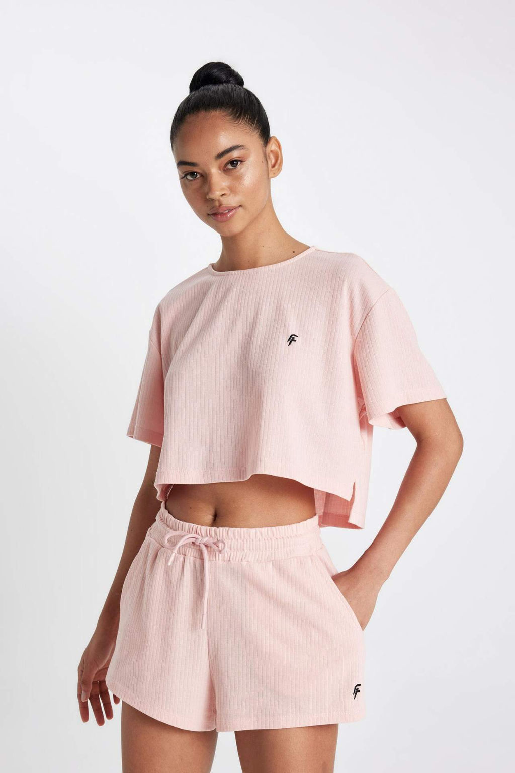 DeFactoFit Crop Bisiklet Yaka Sporcu Ribana K?sa Kollu Tisort  фото 2