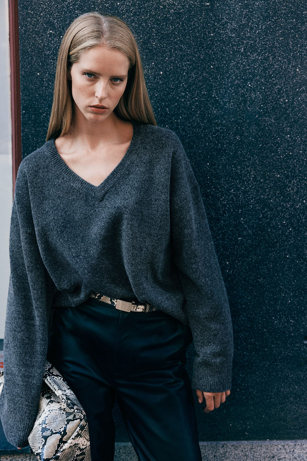 Jersey con escote de pico - H&m фото 2