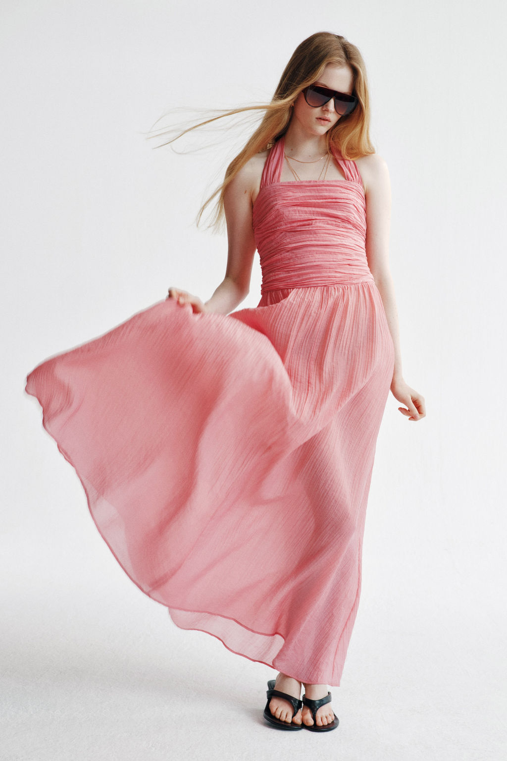 Vestido halter fruncido - H&m фото 2