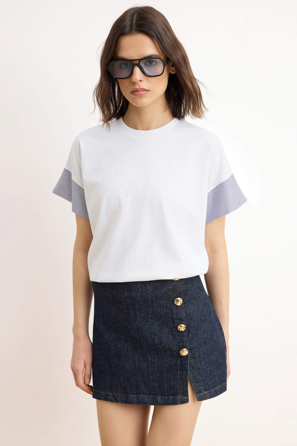 TRENDYOLMILLA Beyaz Relaxed/Rahat Kesim Poplin Kol Detayl? Orme T-Shirt TWOSS24TS00007  фото 17