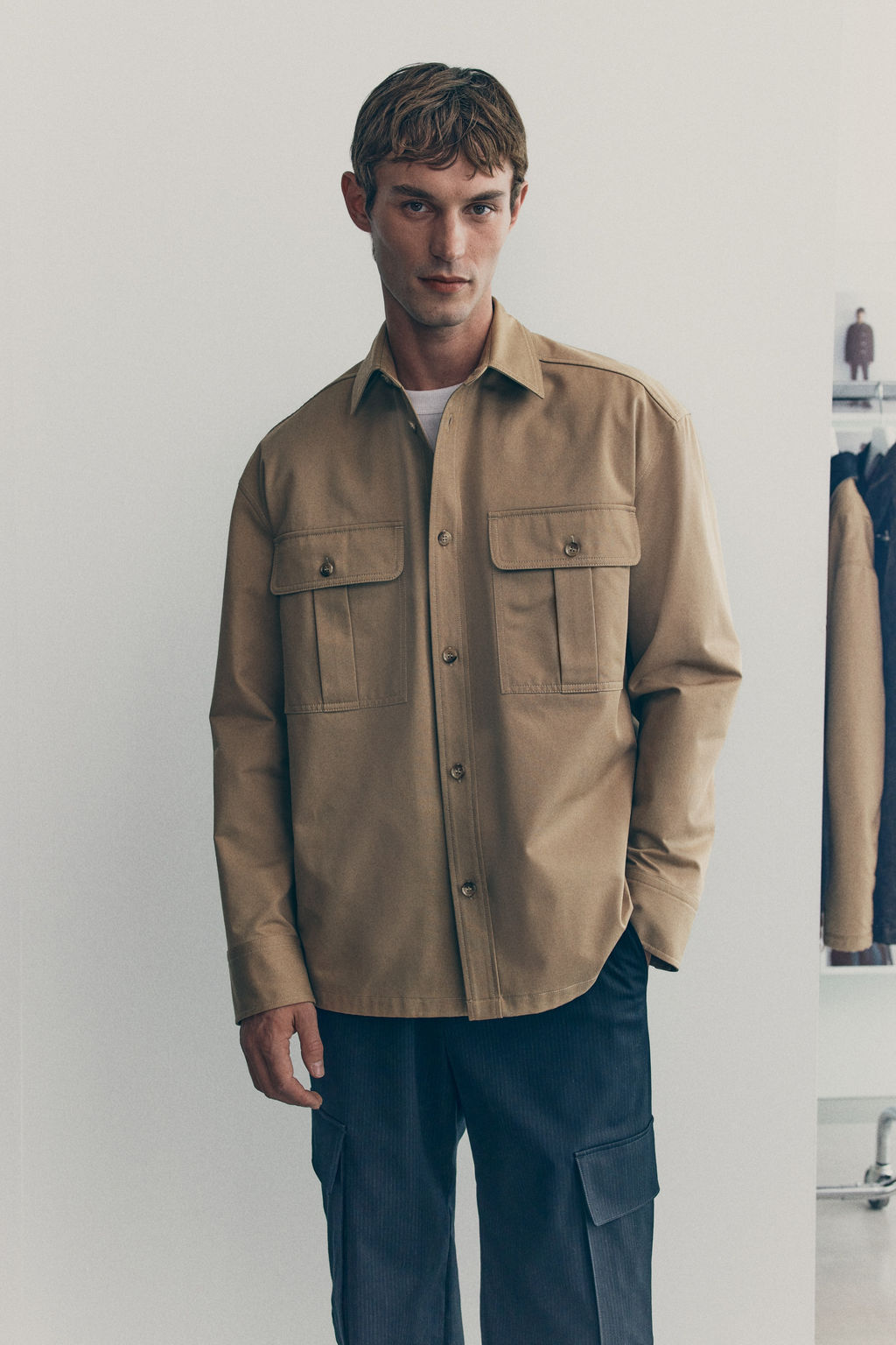 Sobrecamisa cargo en sarga de algod?n - H&m фото 2