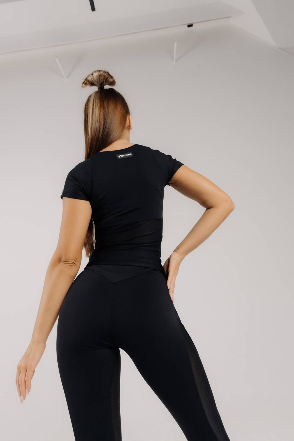 Топ Charisma Crystal Black - Forstrong фото 4