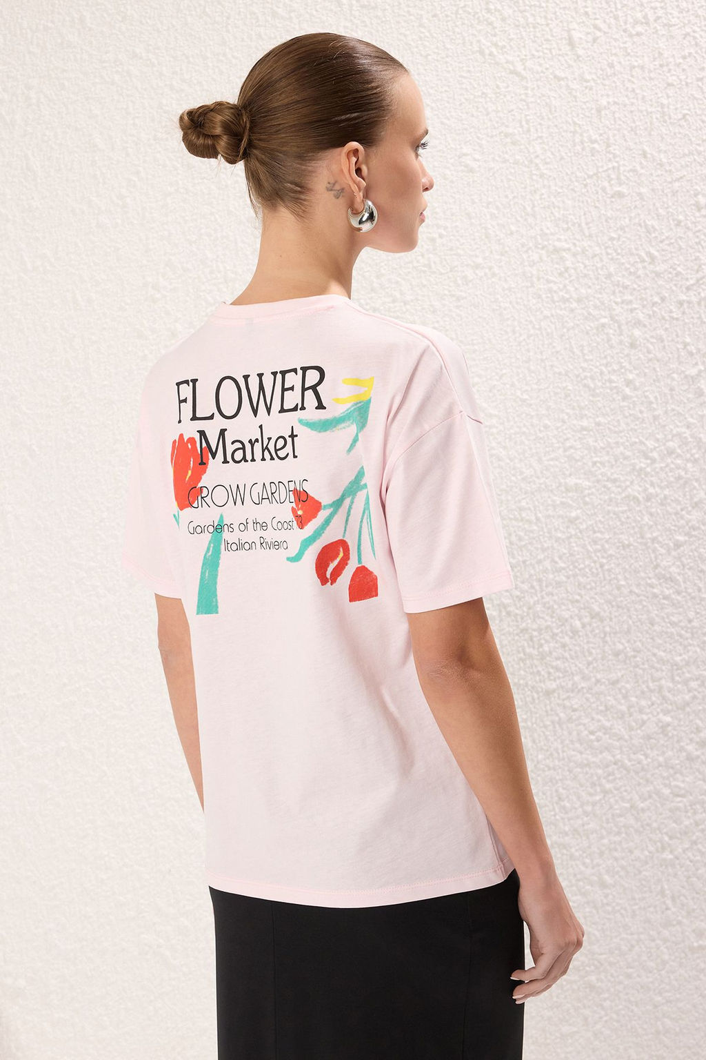 TRENDYOLMILLA Ac?k Sar? %100 Pamuk Oversize/Genis Kal?p On Arka Bask?l? Orme T-Shirt TWOSS25TS00055  фото 5