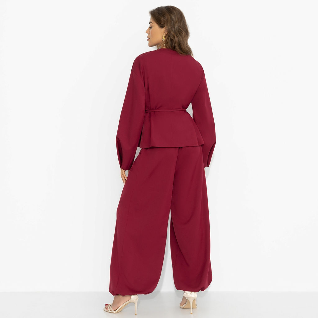 Брючный костюм для триумфа, Стиль говорит (2 в 1, рубин) - Charutti фото 5