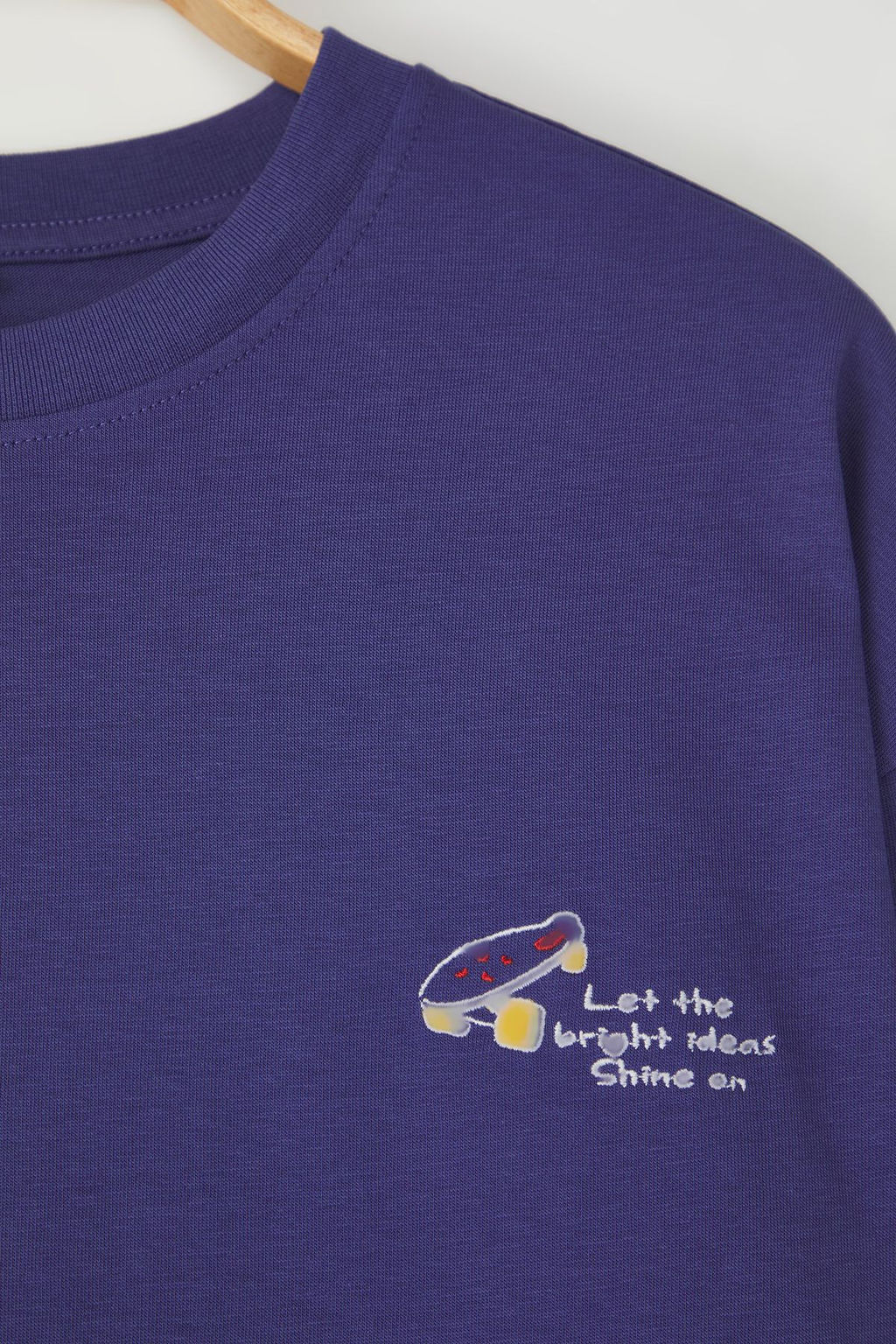 TRENDYOL MAN Mor Oversize/Genis Kesim Minimal Nak?sl? %100 Pamuklu T-Shirt TMNSS25TS00160 - Trendyolmilla фото 4