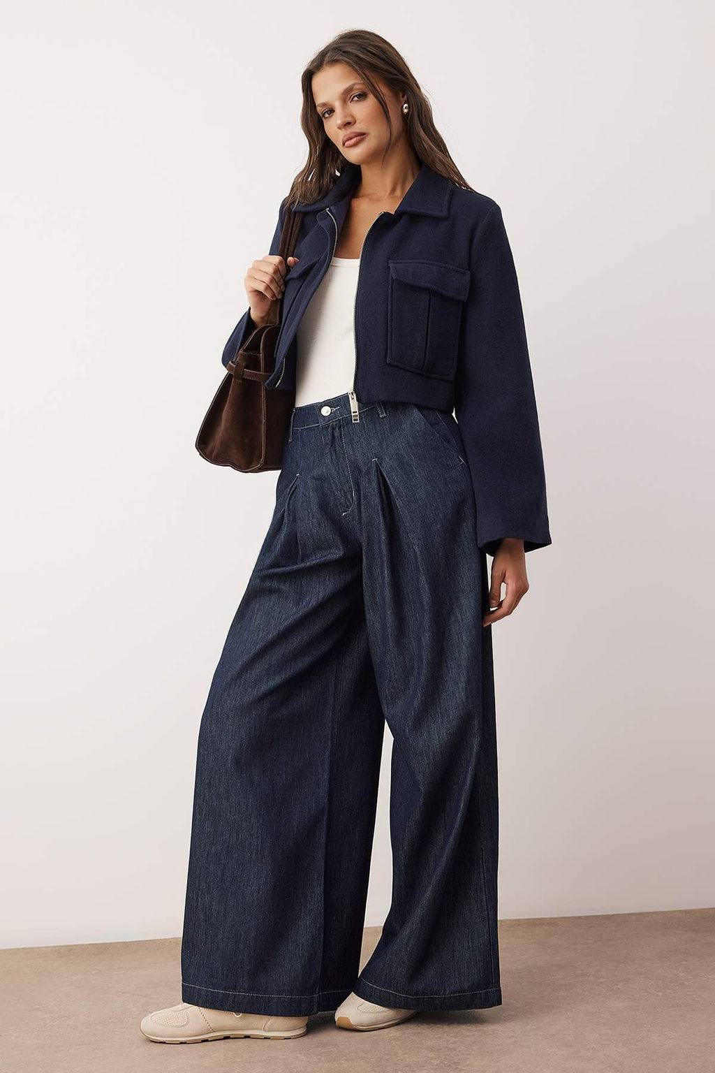 Koyu Mavi Yuksek Bel Pileli Ekstra Wide Leg Jeans TWOAW26JE00238 - Trendyolmilla фото 2