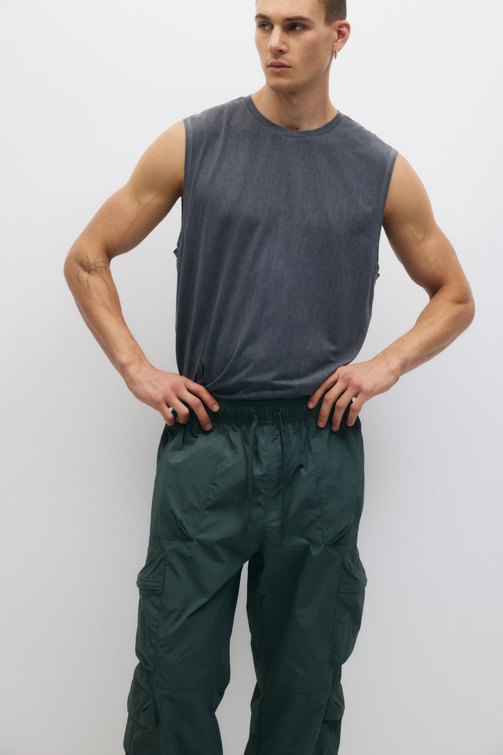 Pantal?n cargo repelente al agua Loose Fit - H&m фото 5