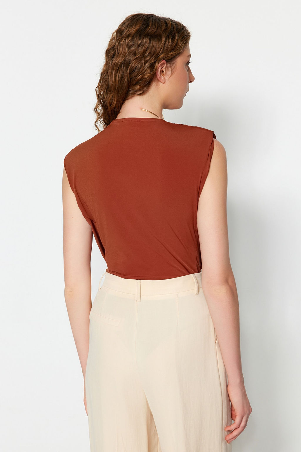 Tarc?n Vatkal? Kruvaze Yaka Esnek C?tc?tl? Orme Body TWOSS23BD00007