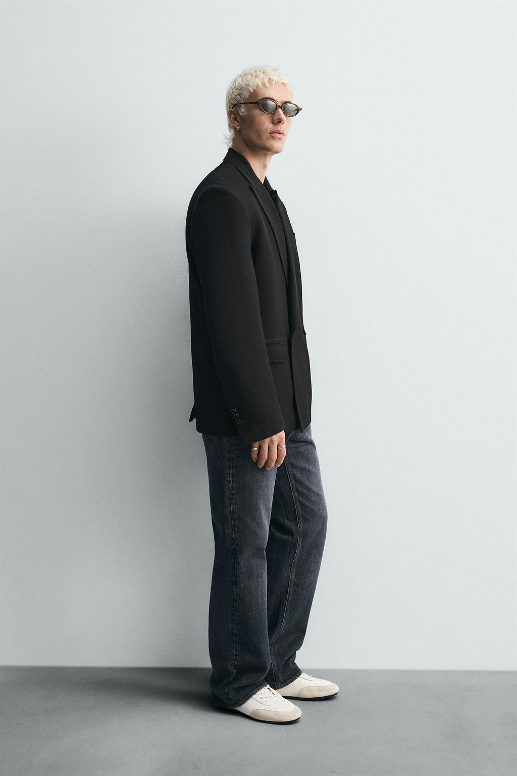 LIMITED EDITION SUIT BLAZER