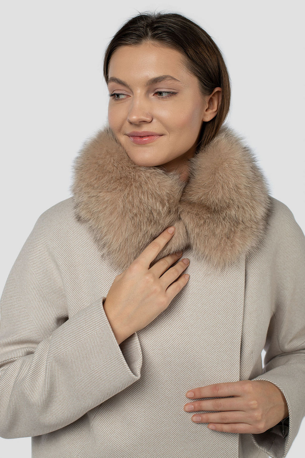 мех натуральный песец, Пальто с Утеплителем: Термофинн