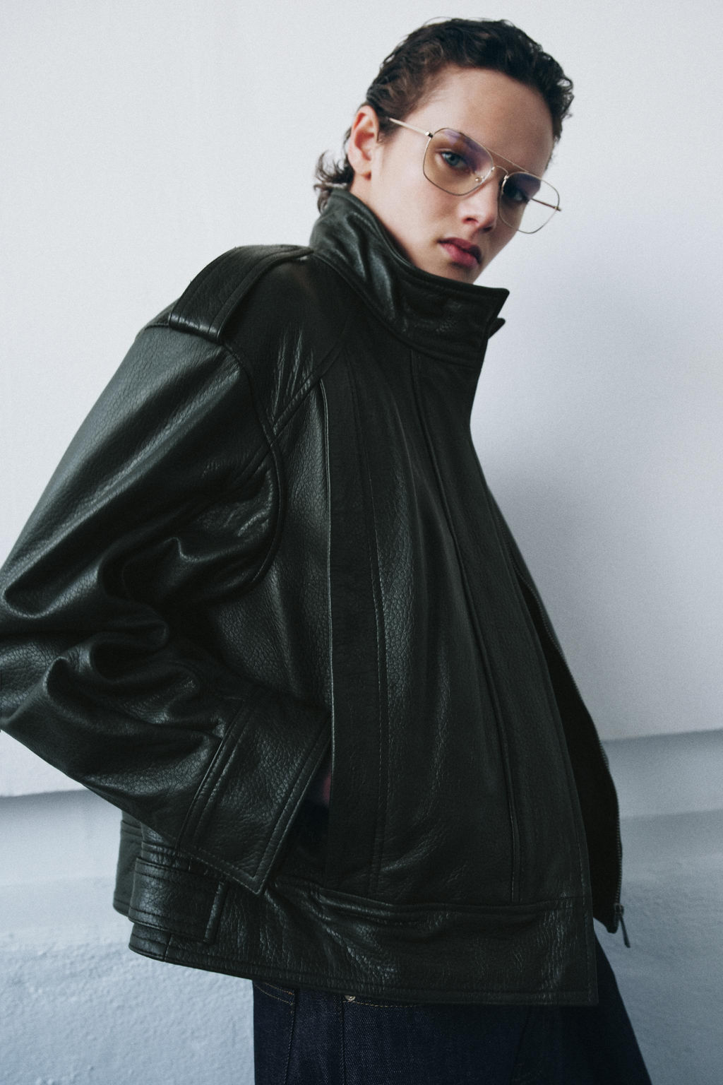 ZW COLLECTION LIMITED EDITION LEATHER BOMBER JACKET - Zara фото 11