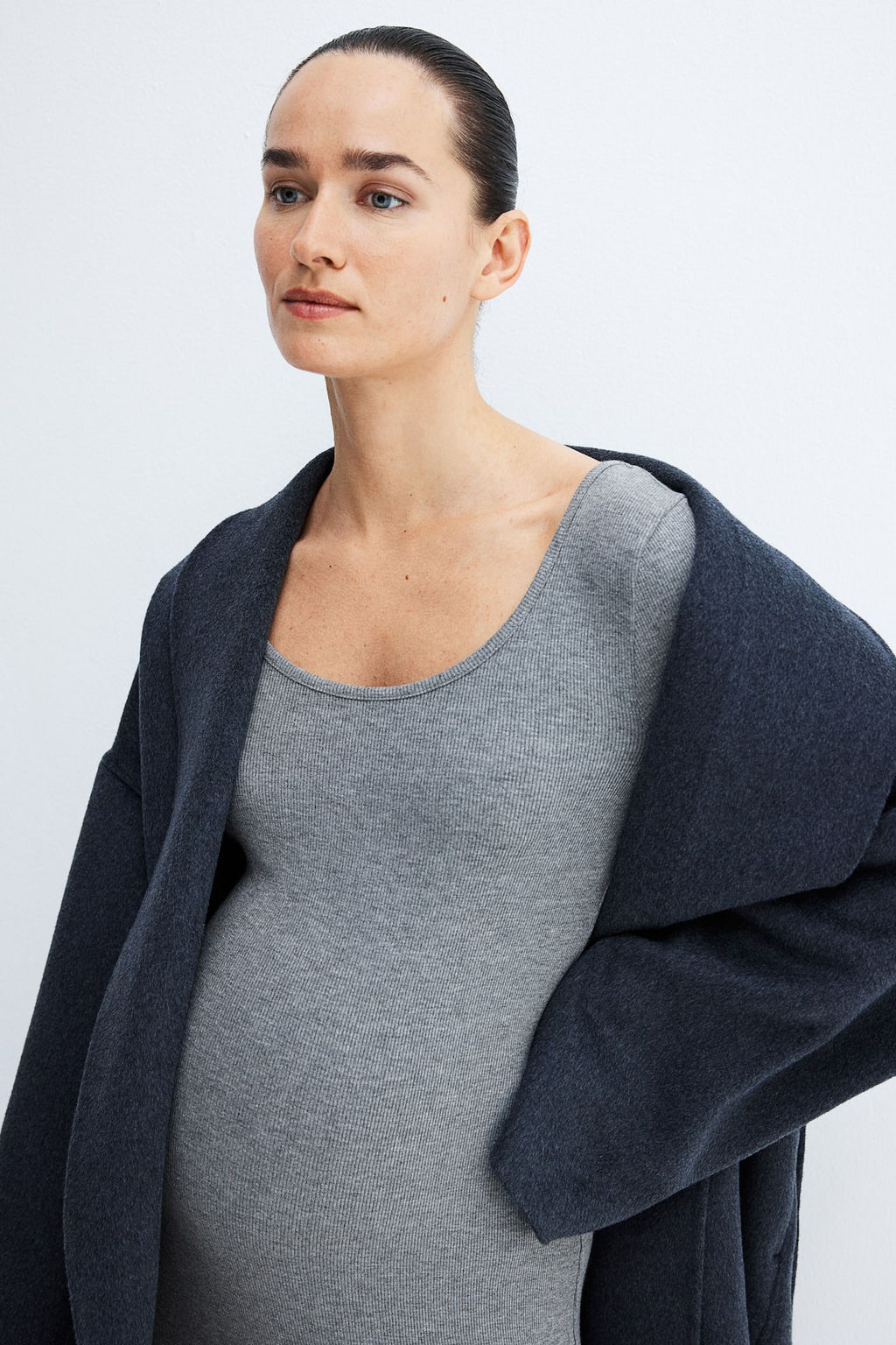 MAMA Vestido ajustado en canale - H&m фото 2