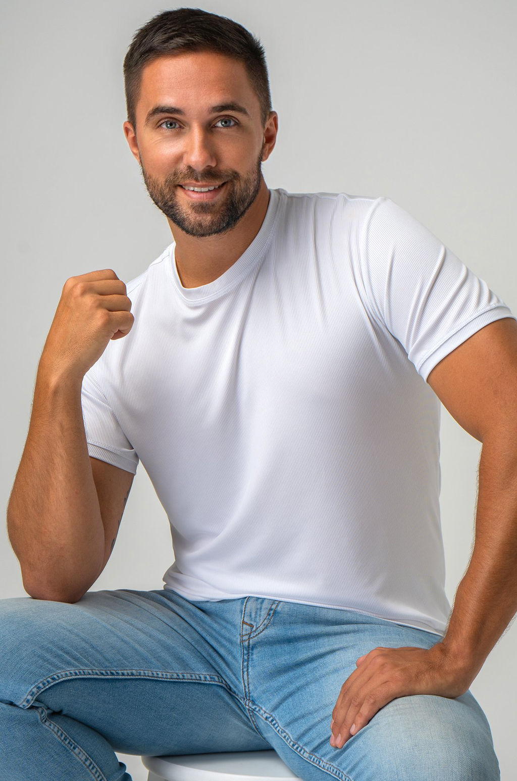 Мужская спортивная футболка в рубчик Happyfox