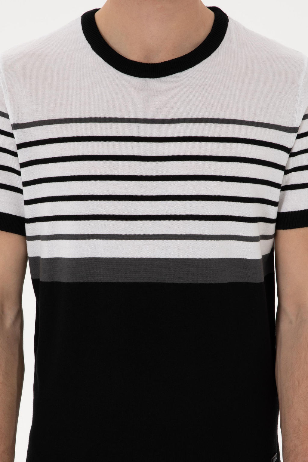 Erkek Slim Fit Bisiklet Yaka Siyah Ti__rt Sepette S_rpriz _ndirim - U.s. polo assn фото 6