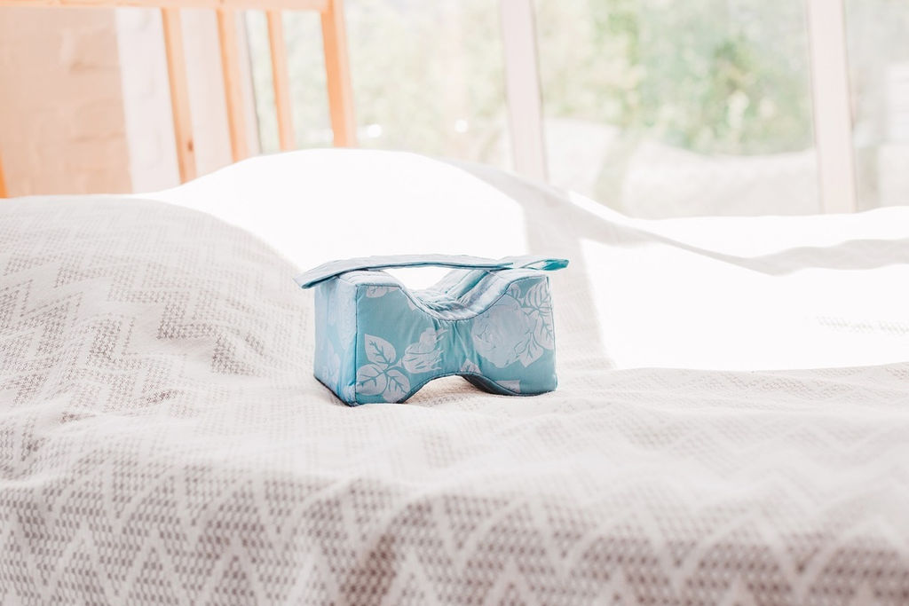 Подушка для ног и бедер  Удобный сон с лузгой гречихи