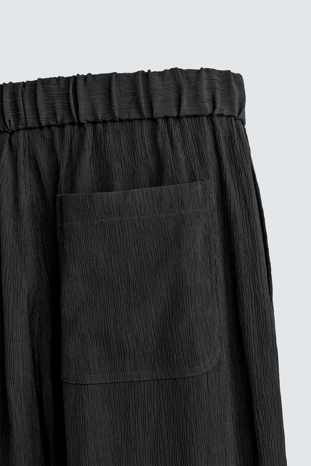 PANTAL?N RELAXED FIT RELIEVE / Negro - Zara фото 10