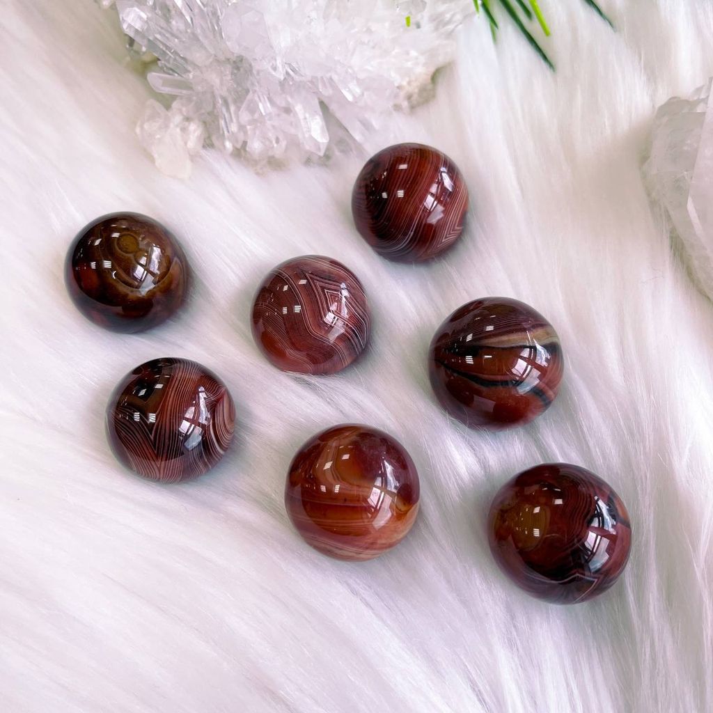 Шар из Агата