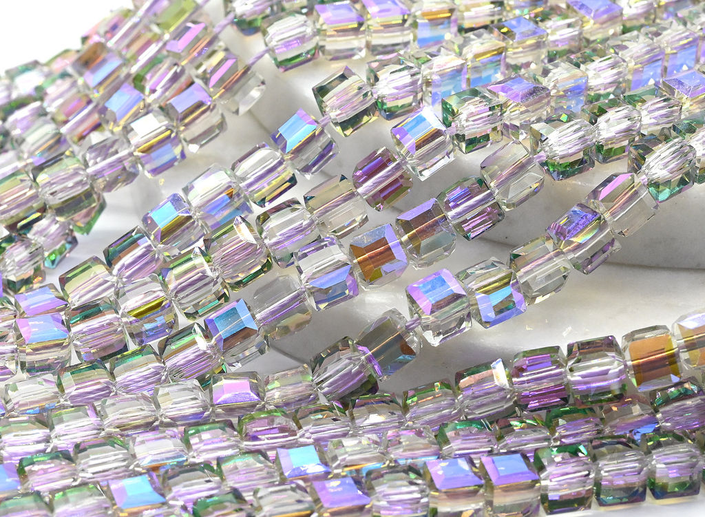 Бусины из циркона кубик гр.6*6мм цв.сиреневый хамелеон, 40см, 70 бусин Радуга камня