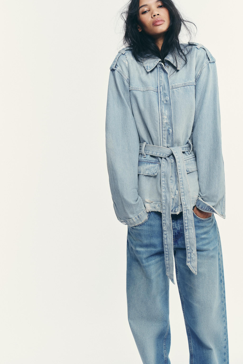 BELTED TRF DENIM JACKET - Zara фото 3