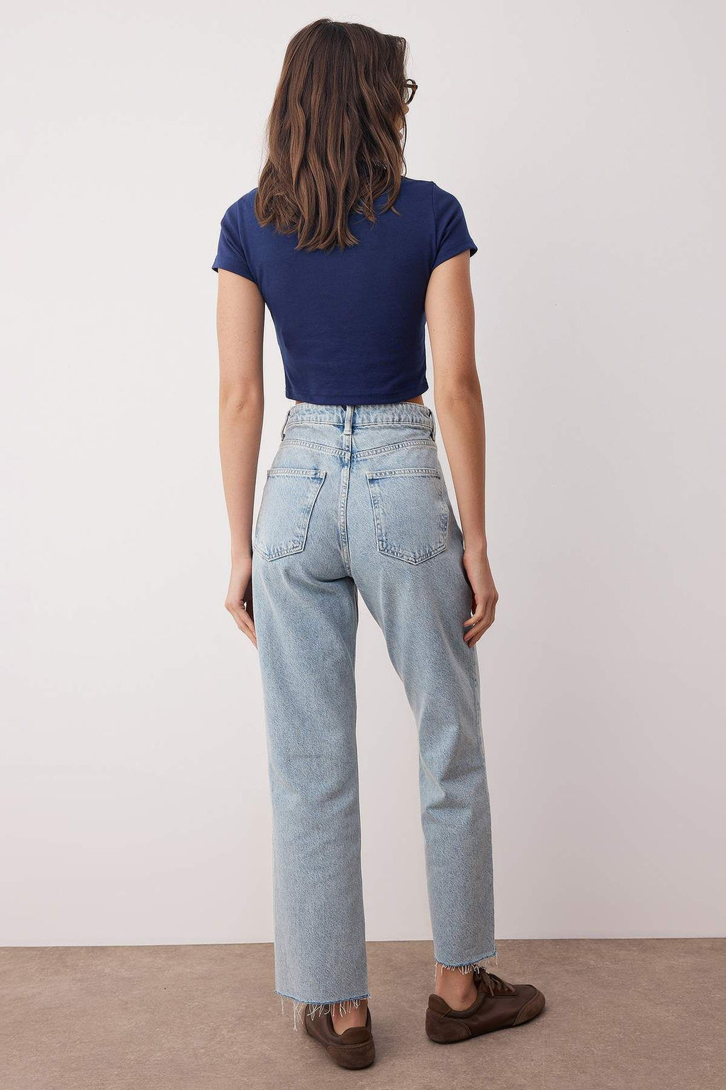 Ac?k Mavi Yuksek Bel Straight Jeans TWOAW26JE00182 - Trendyolmilla фото 4