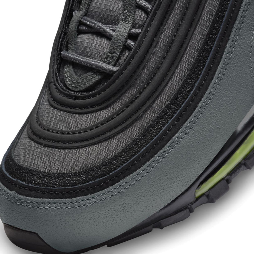 Кроссовки мужские