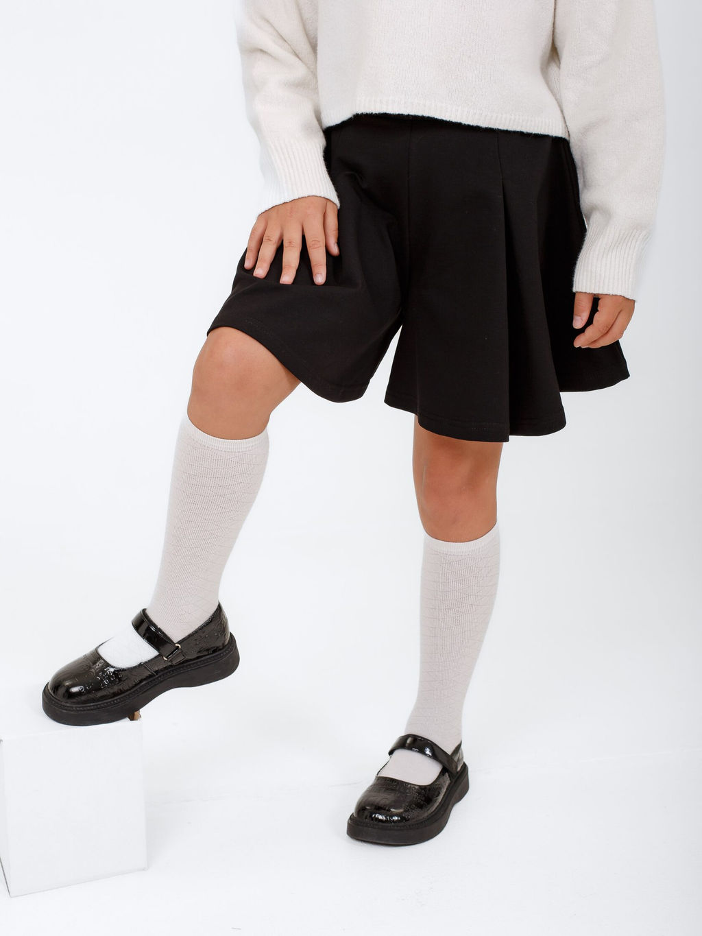 Юбка-Шорты Бьянка, цвет Черный, состав 74% х/б, 20% пэ, 6%лайкра - 5+ фото 2