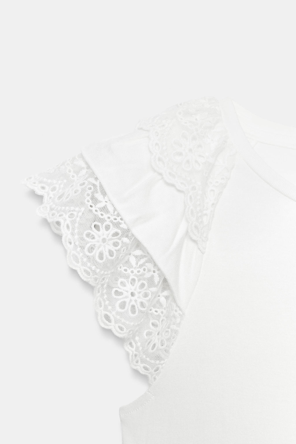 CAMISETA MANGA CORTA BORDADOS / Blanco - Zara фото 7