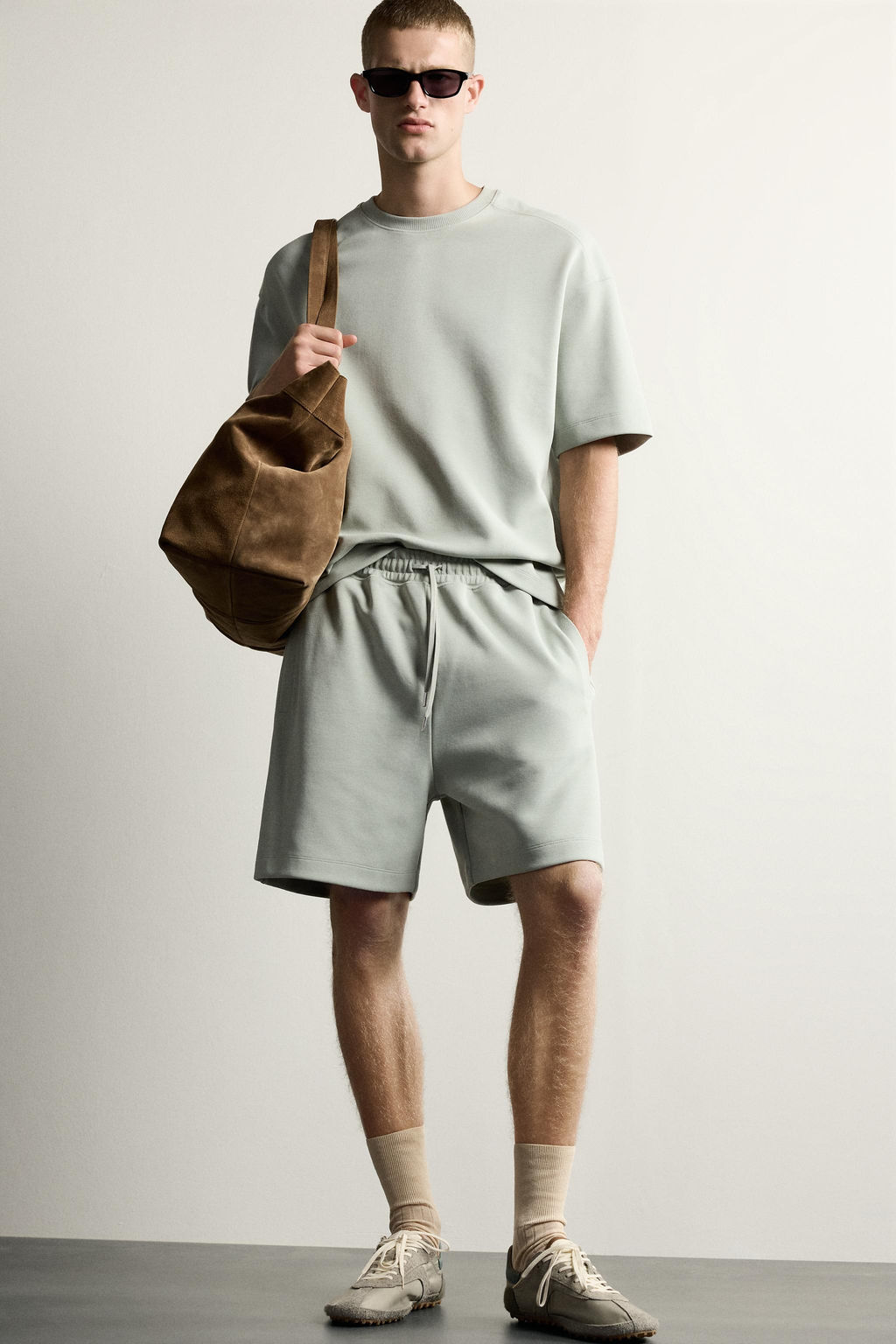 SUDADERA RELAXED FIT INTERLOCK / verde lavado - Zara фото 14